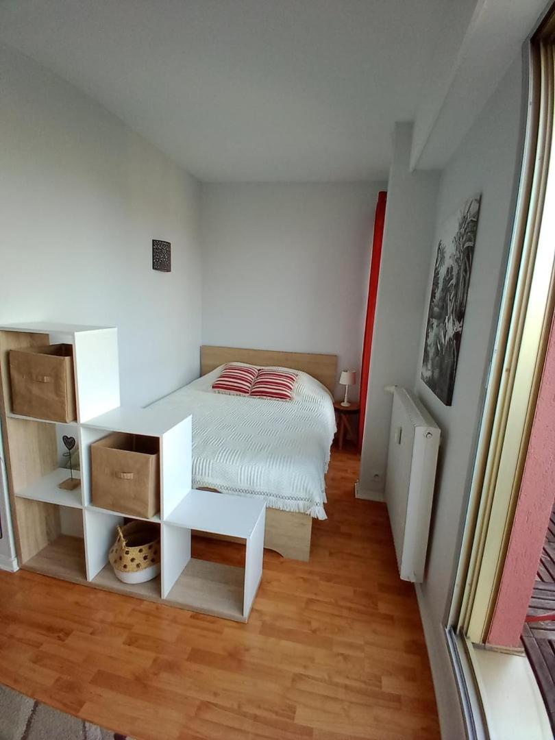 Appartement Avec Parking Et Balcon Vue Cathedrale Шартр Екстер'єр фото